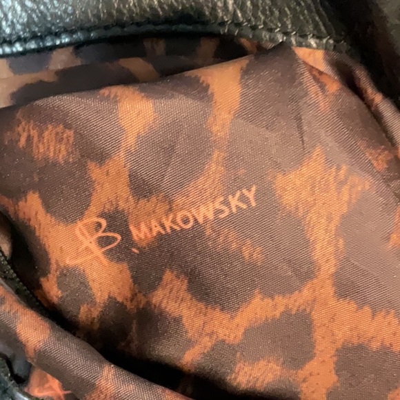 B Makoesky Black Hobo Bag with Slouchy Shape and Thick Strap - Picture 2 of 9